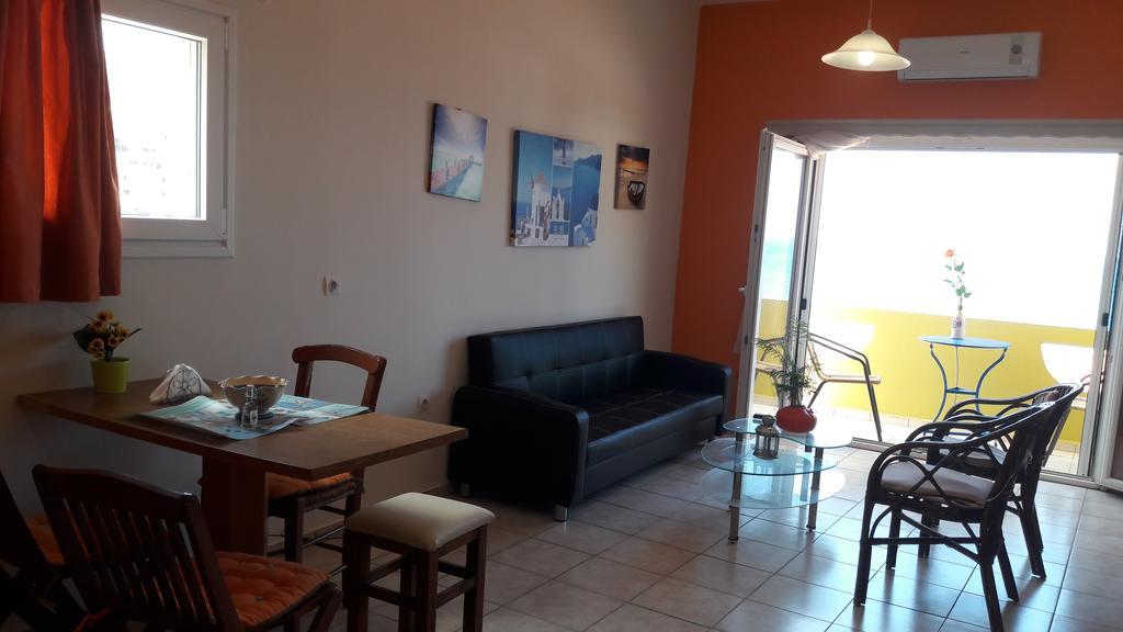 Orange Fodele Apartment Bagian luar foto