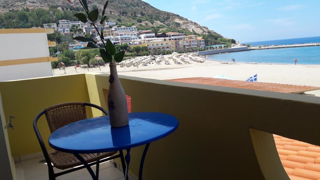 Orange Fodele Apartment Bagian luar foto